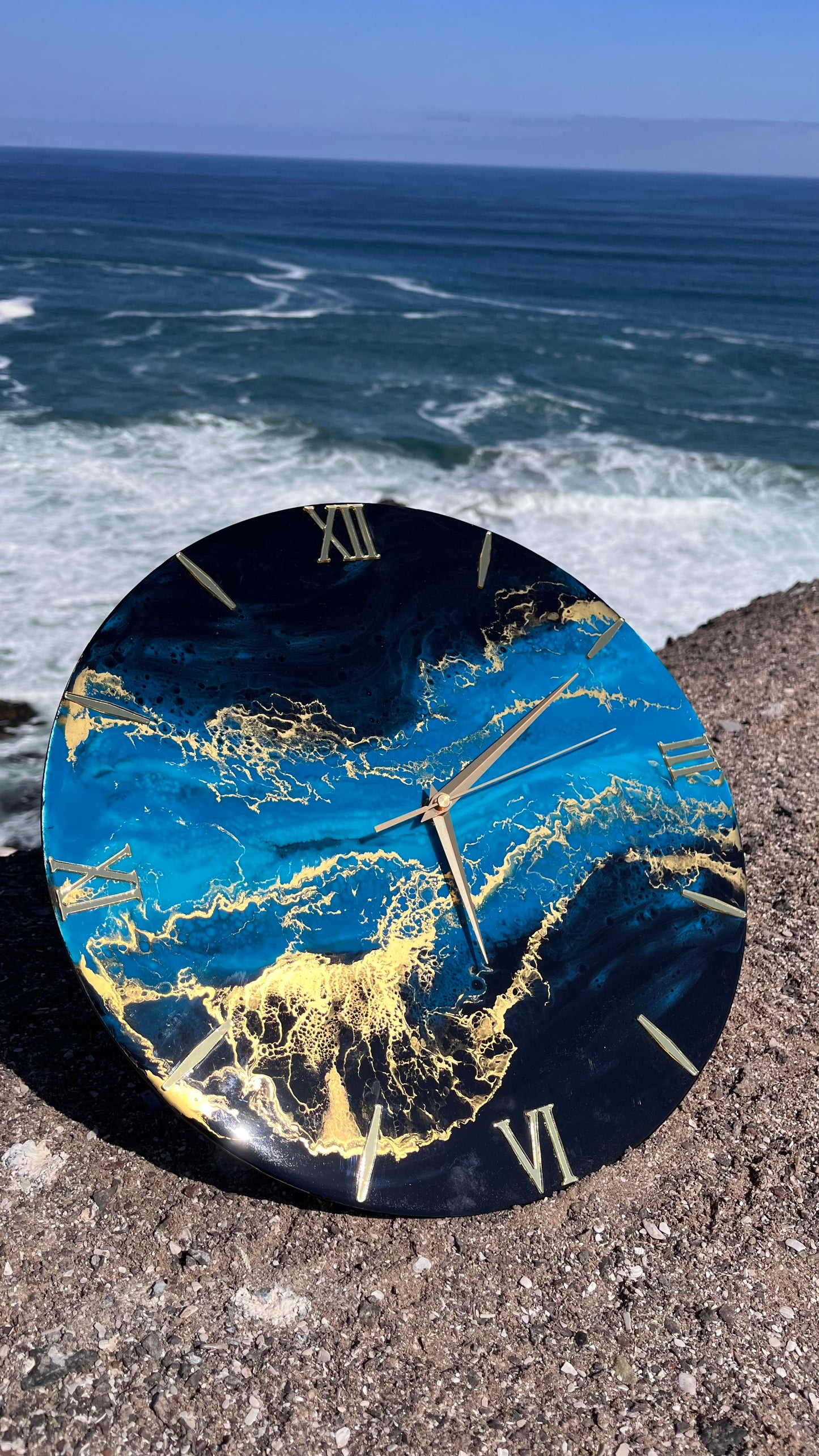 Reloj Abstracto Negro Turquesa✨